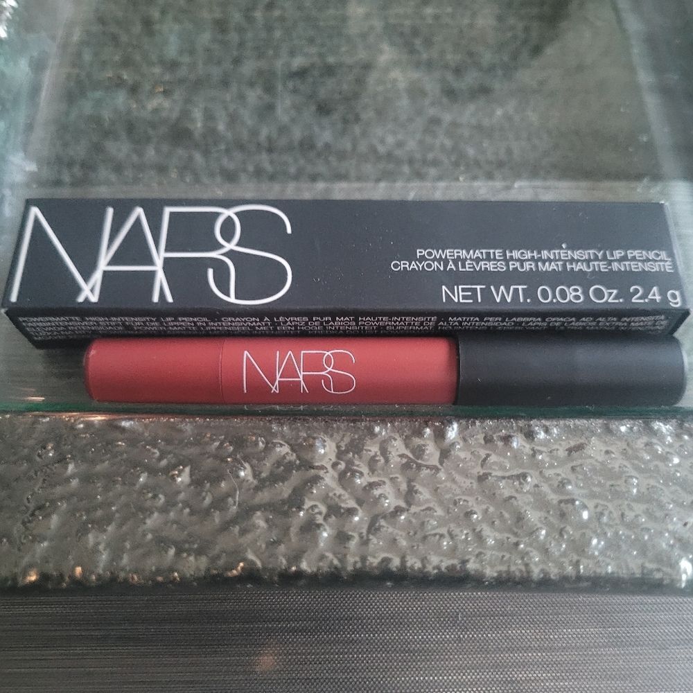 NARS Powermatte Lip Pencil - Endless Love
💥 SUMMER CLEARANCE FINAL SALE 💥